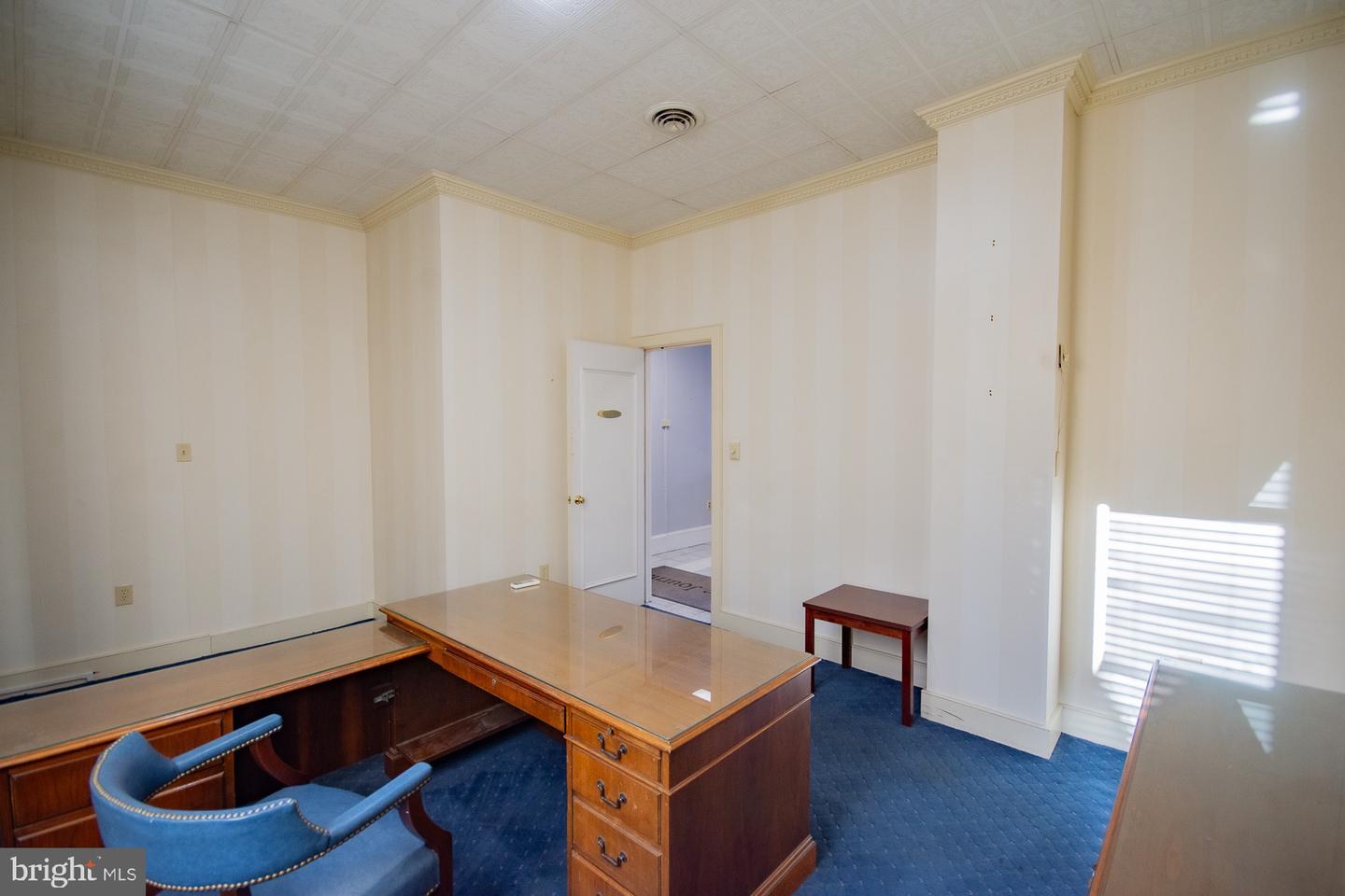 207 W King St Property Photo 28