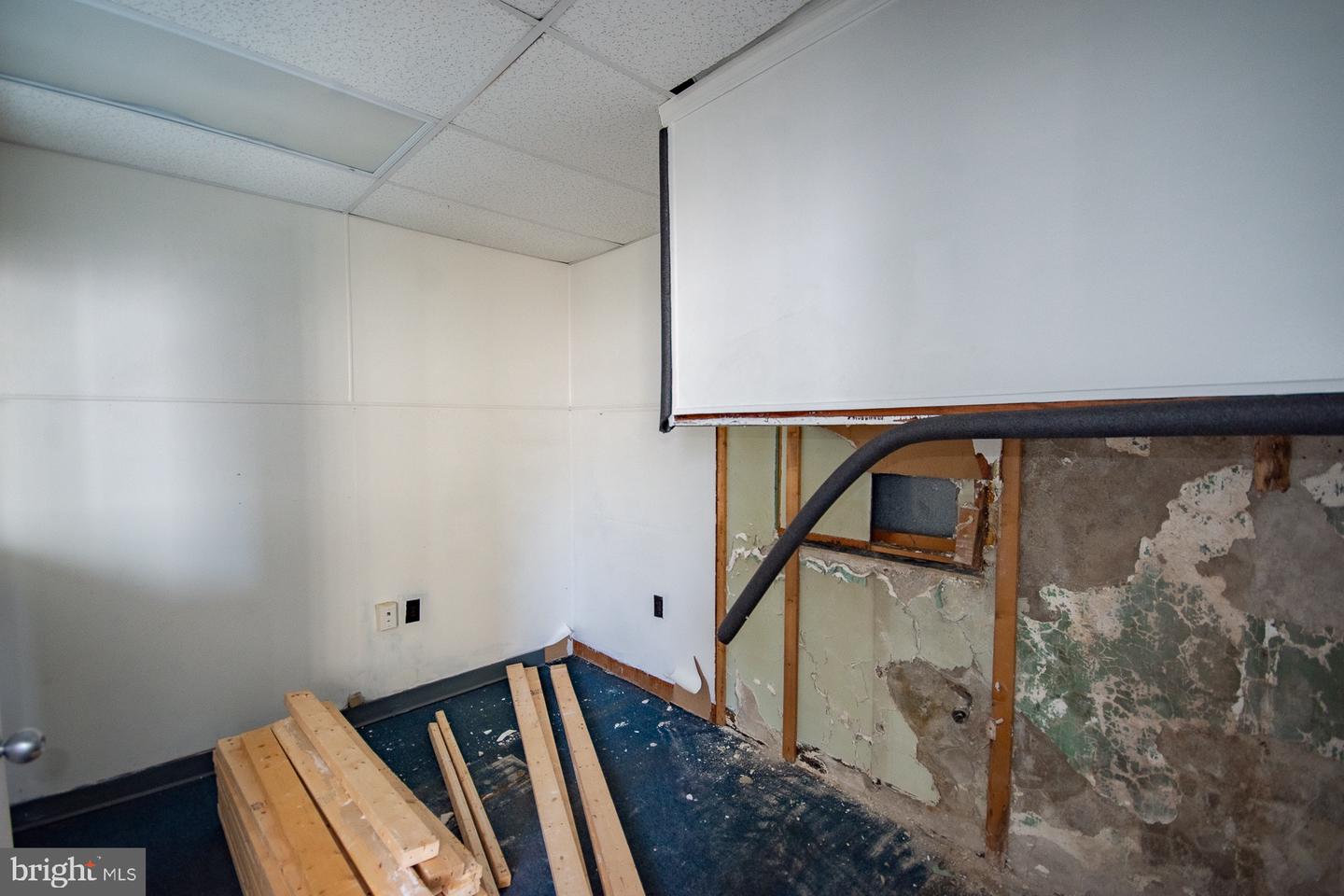 207 W King St Property Photo 43