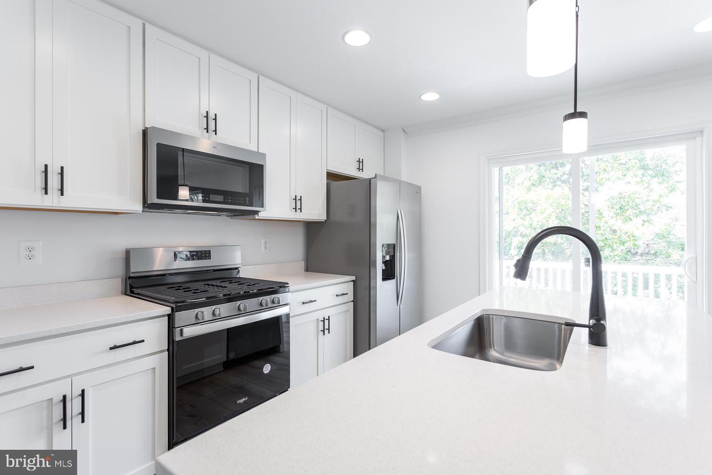 Tbb Outrigger Rd #glenshaw Ii Property Photo 4