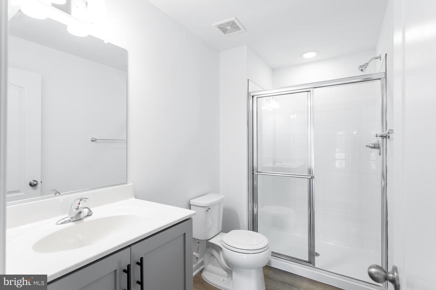 Tbb Outrigger Rd #glenshaw Ii Property Photo 8