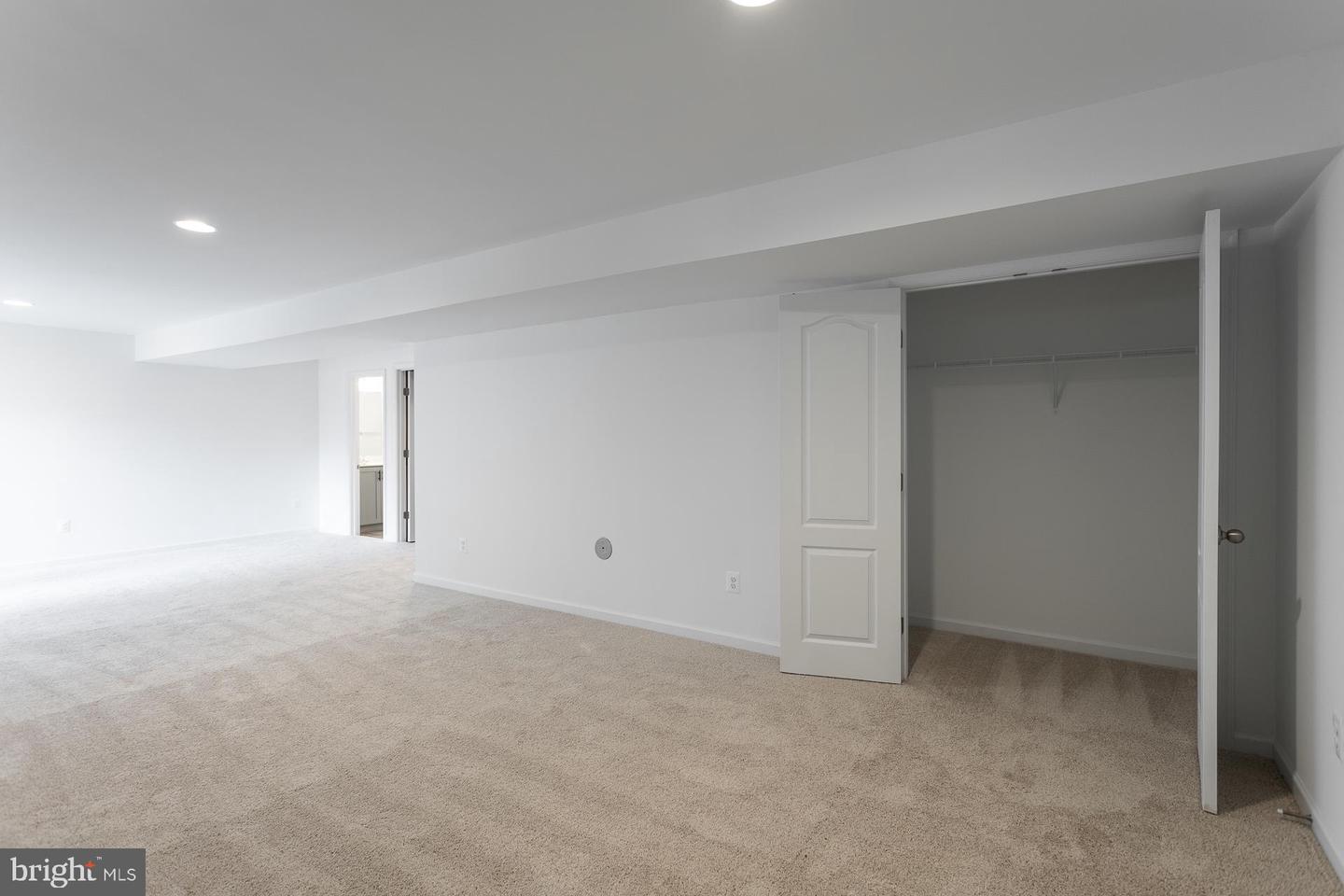 Tbb Outrigger Rd #glenshaw Ii Property Photo 11