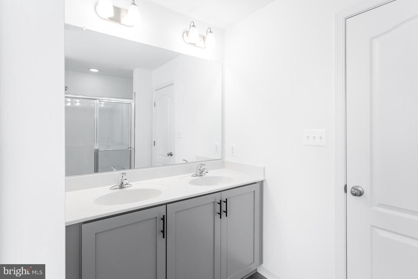 Tbb Outrigger Rd #glenshaw Ii Property Photo 24
