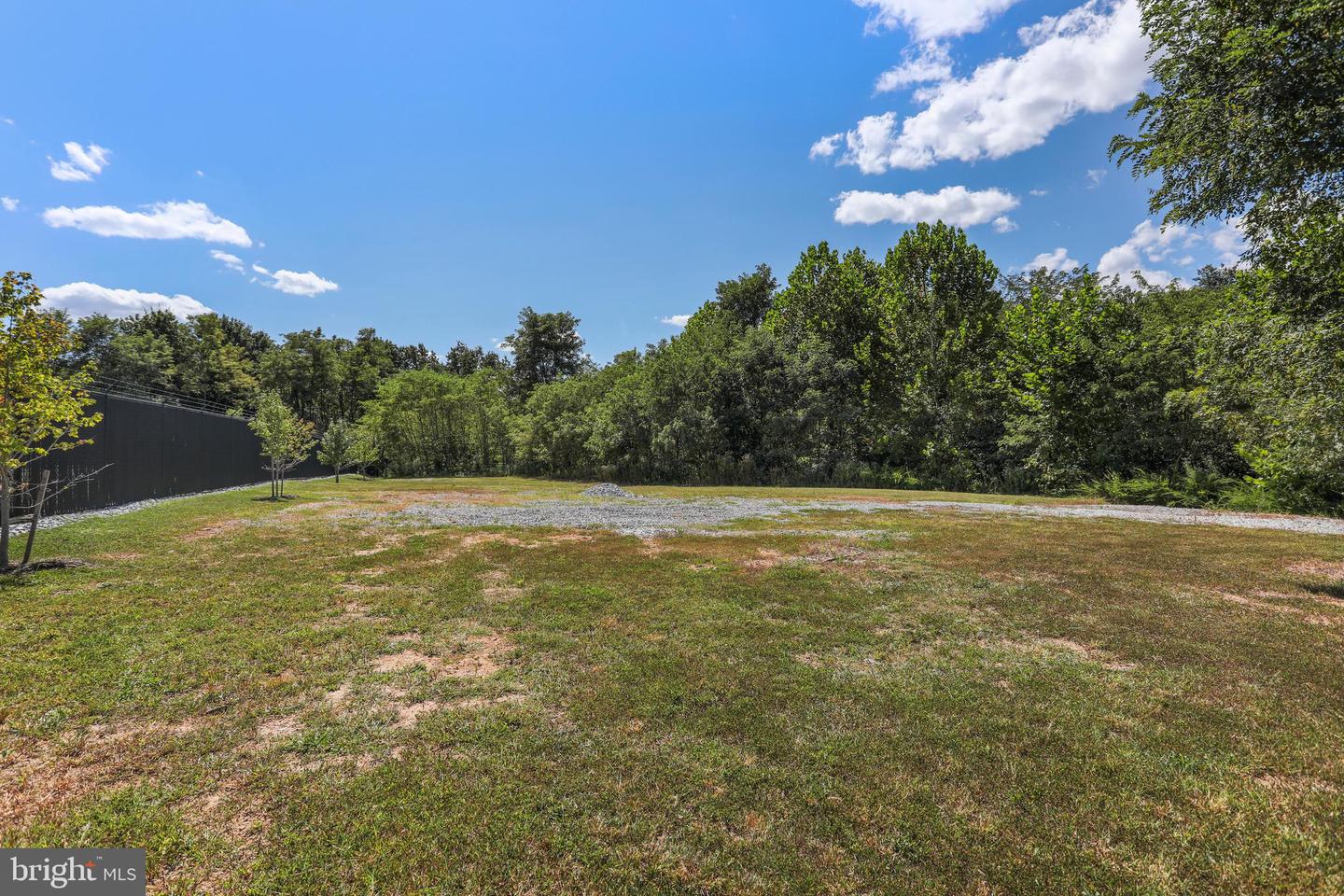 Compass Pointe Property Photo 14