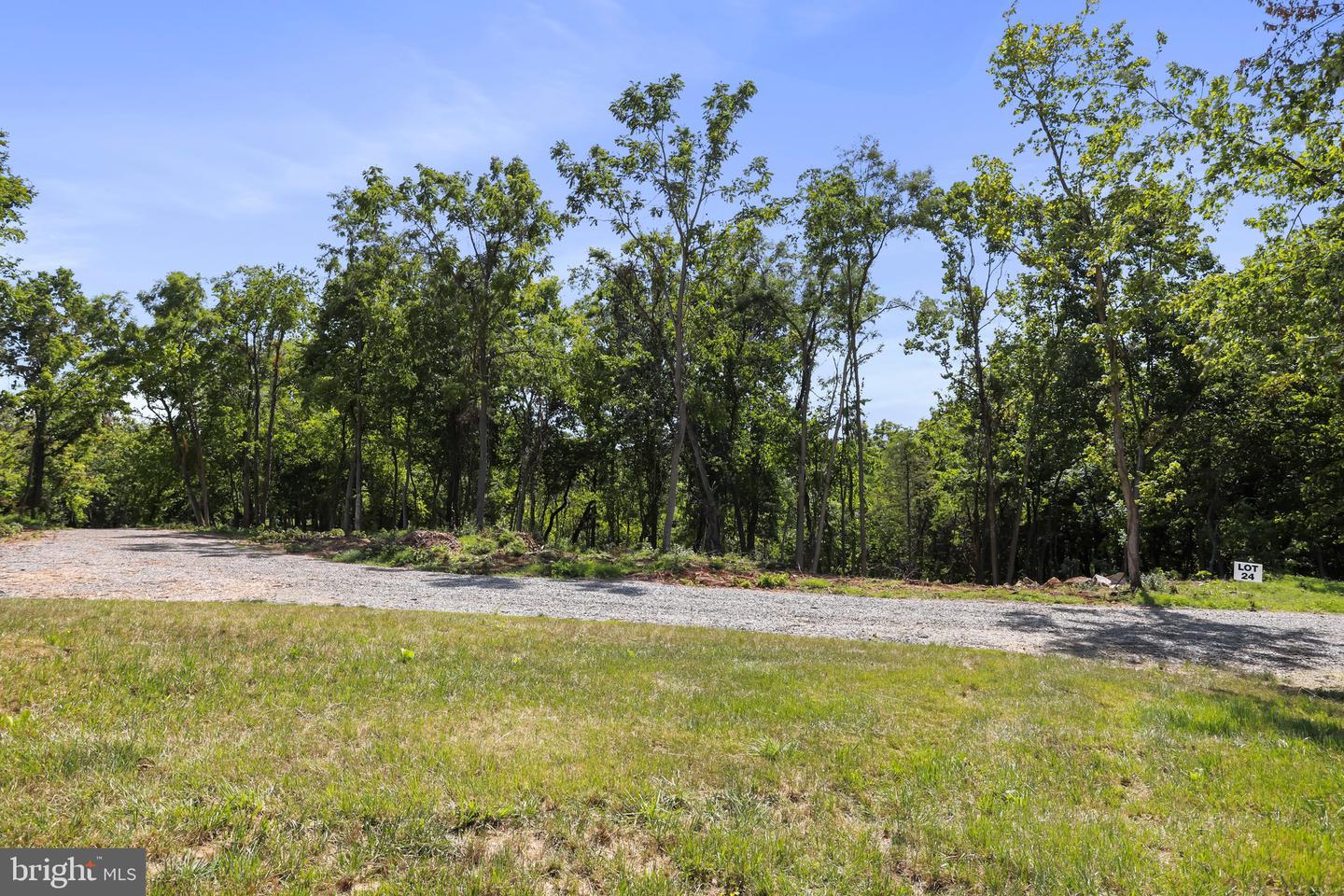 Bella Vista Subdivision - Section 2 Property Photo 2
