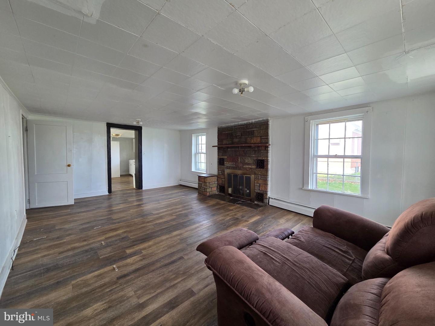 424 E Moler Ave Property Photo 6