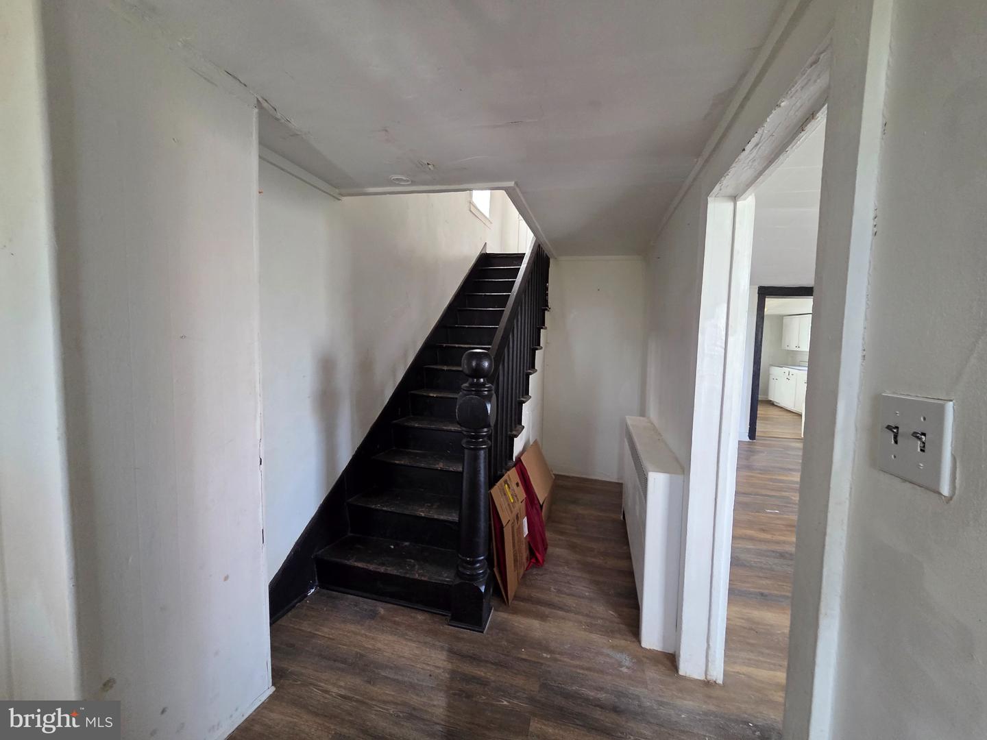424 E Moler Ave Property Photo 9
