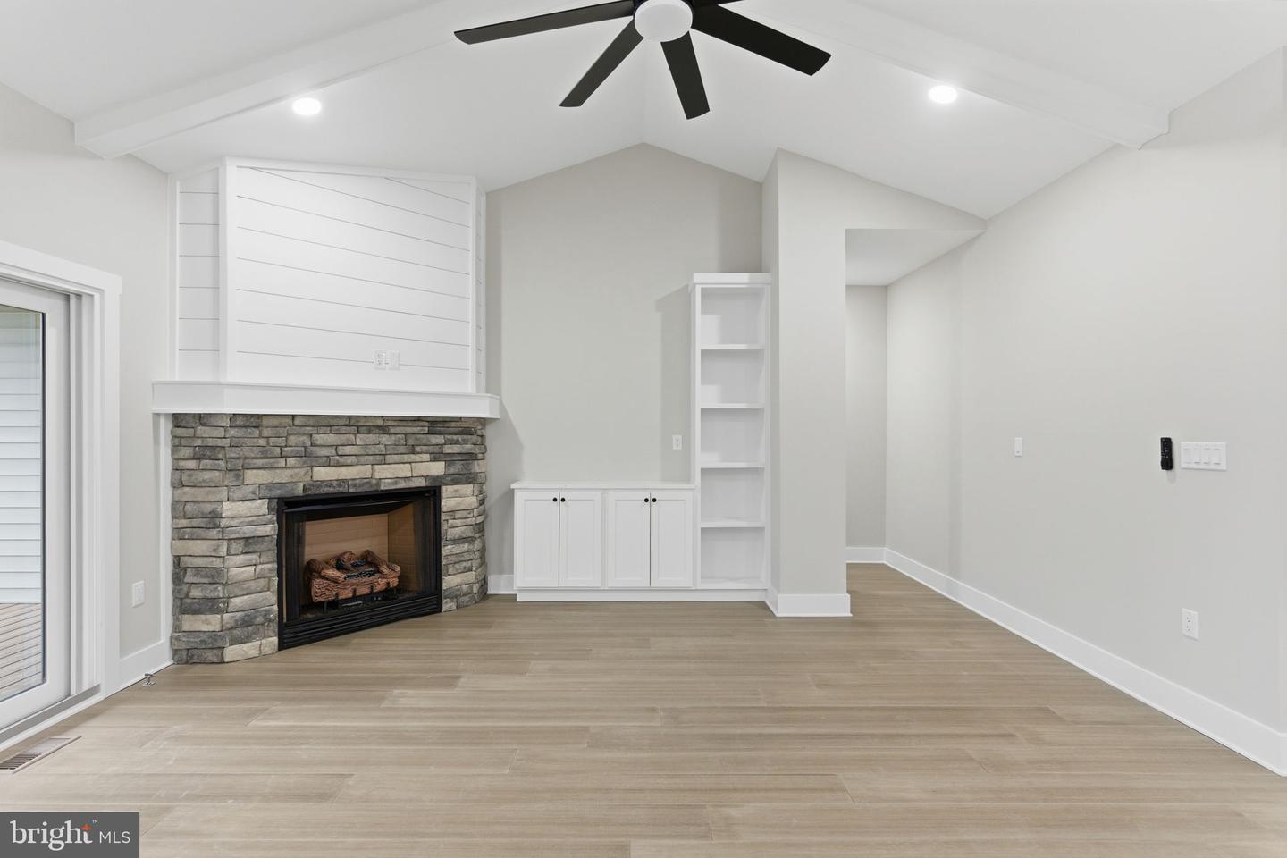 Breakaway Dr Property Photo 25