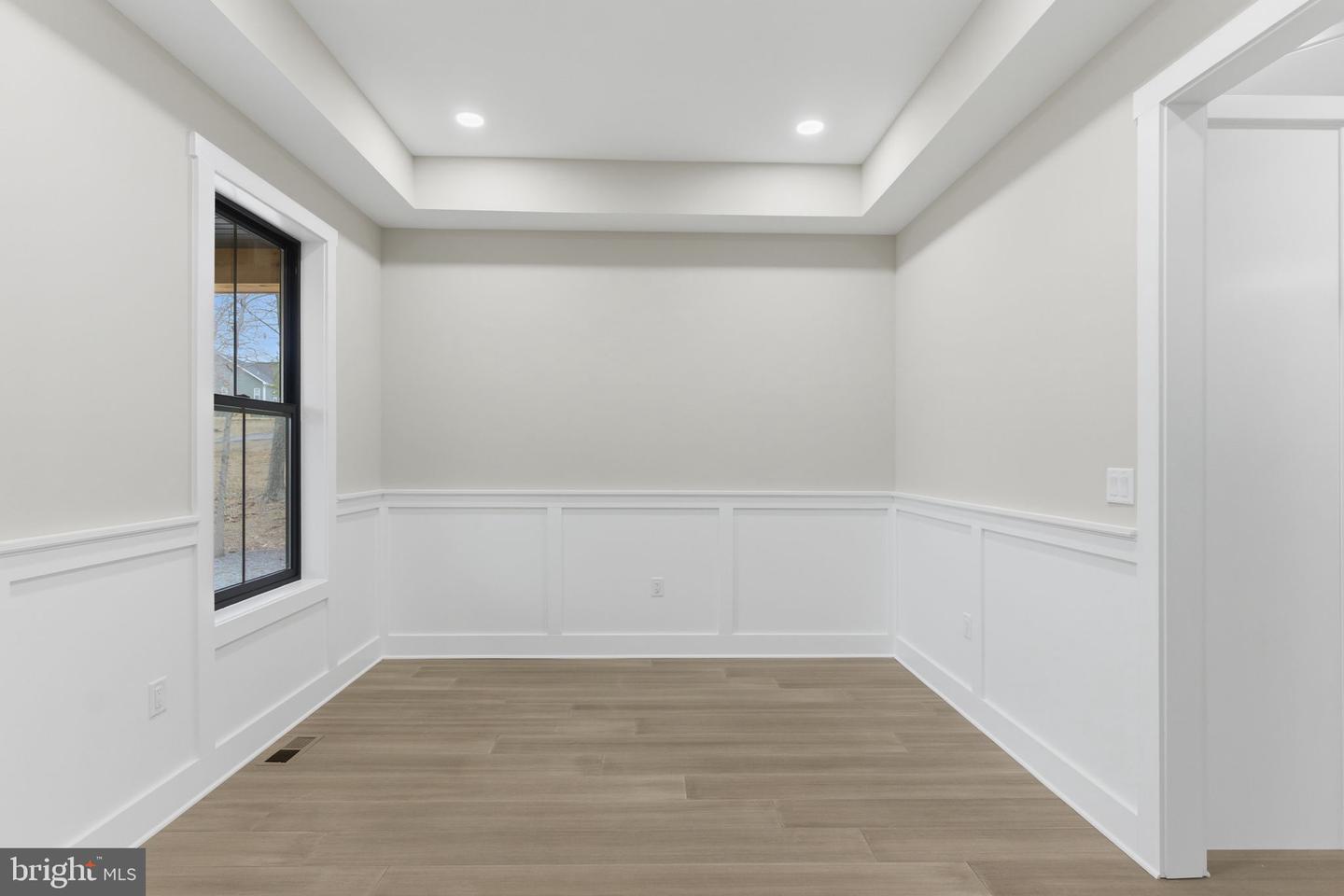 Breakaway Dr Property Photo 33