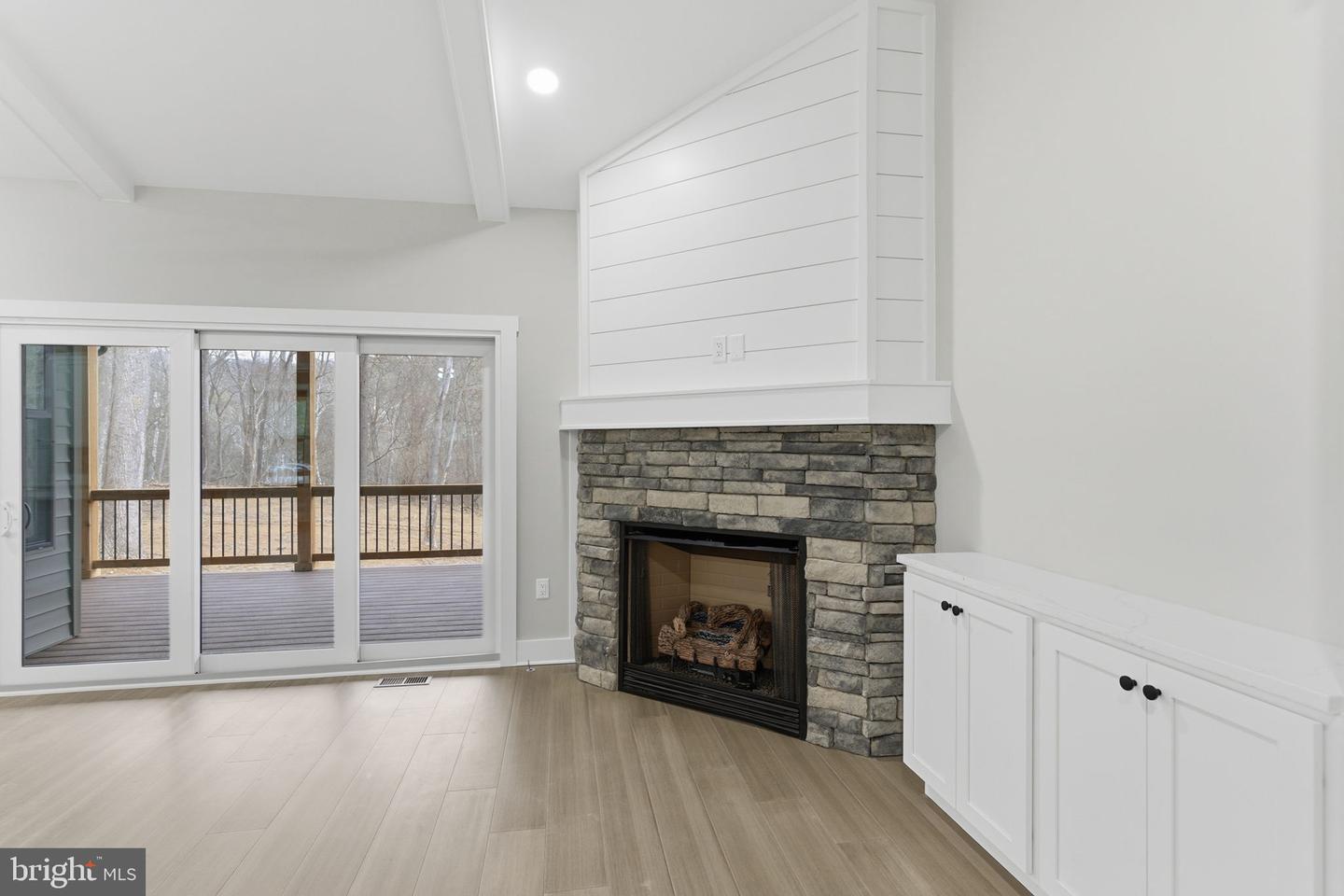 Breakaway Dr Property Photo 39