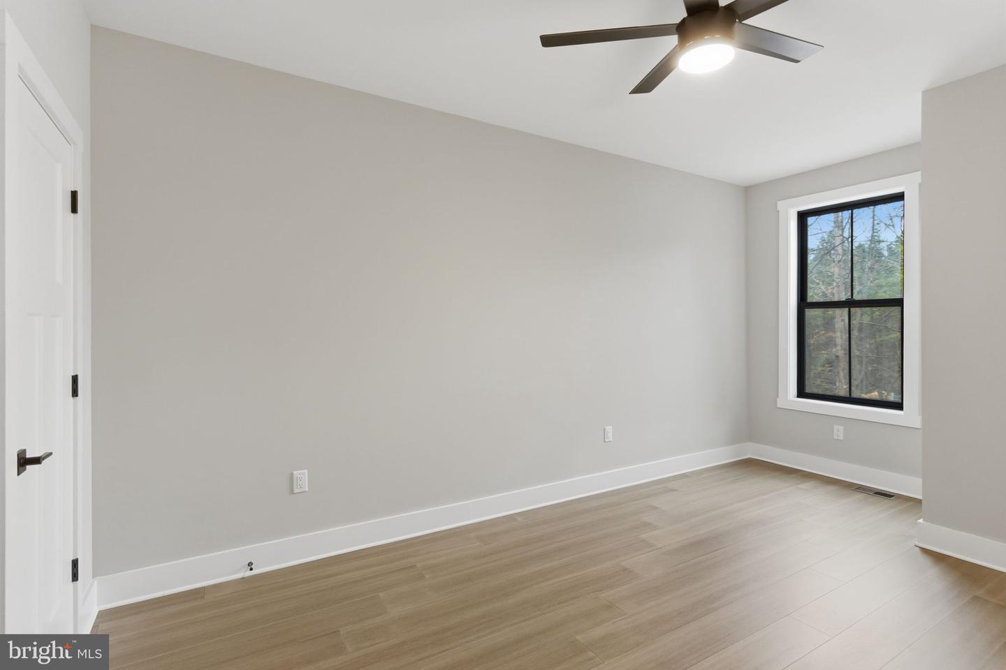 Breakaway Dr Property Photo 40