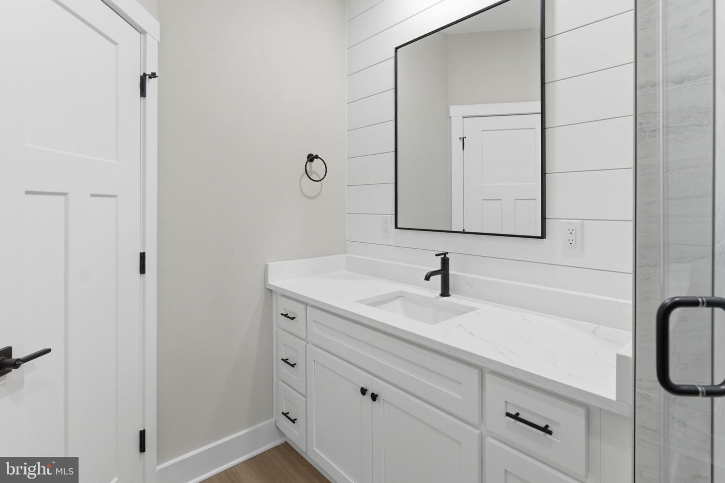 Breakaway Dr Property Photo 63