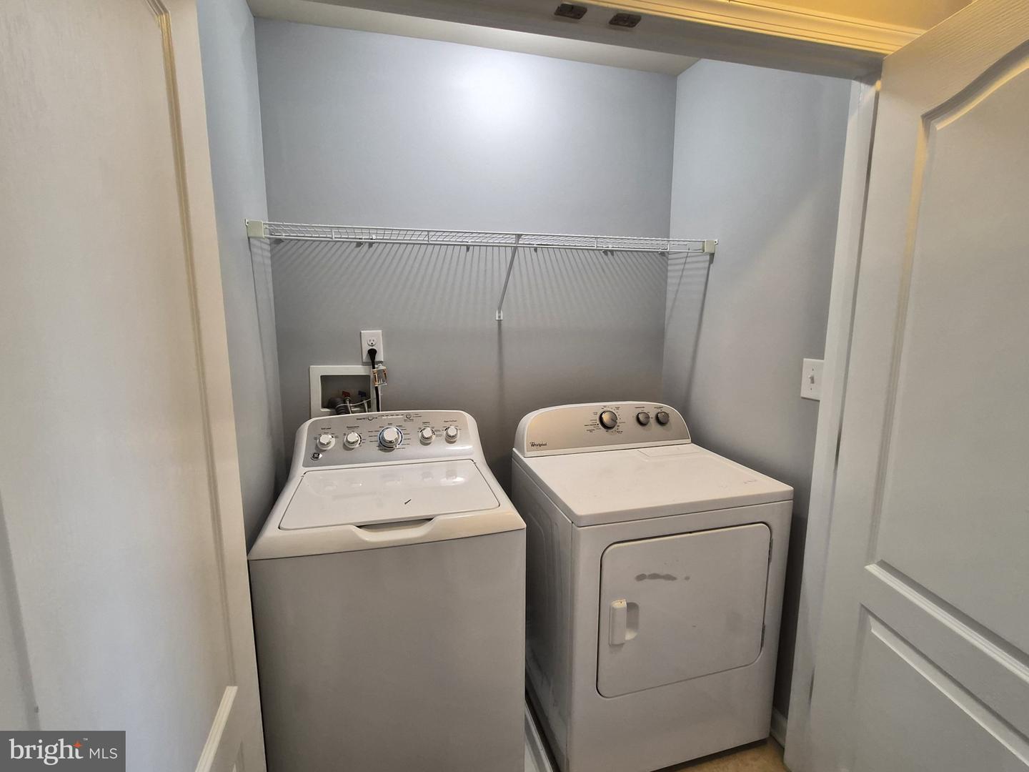 153 Kensington Ter Property Photo 21