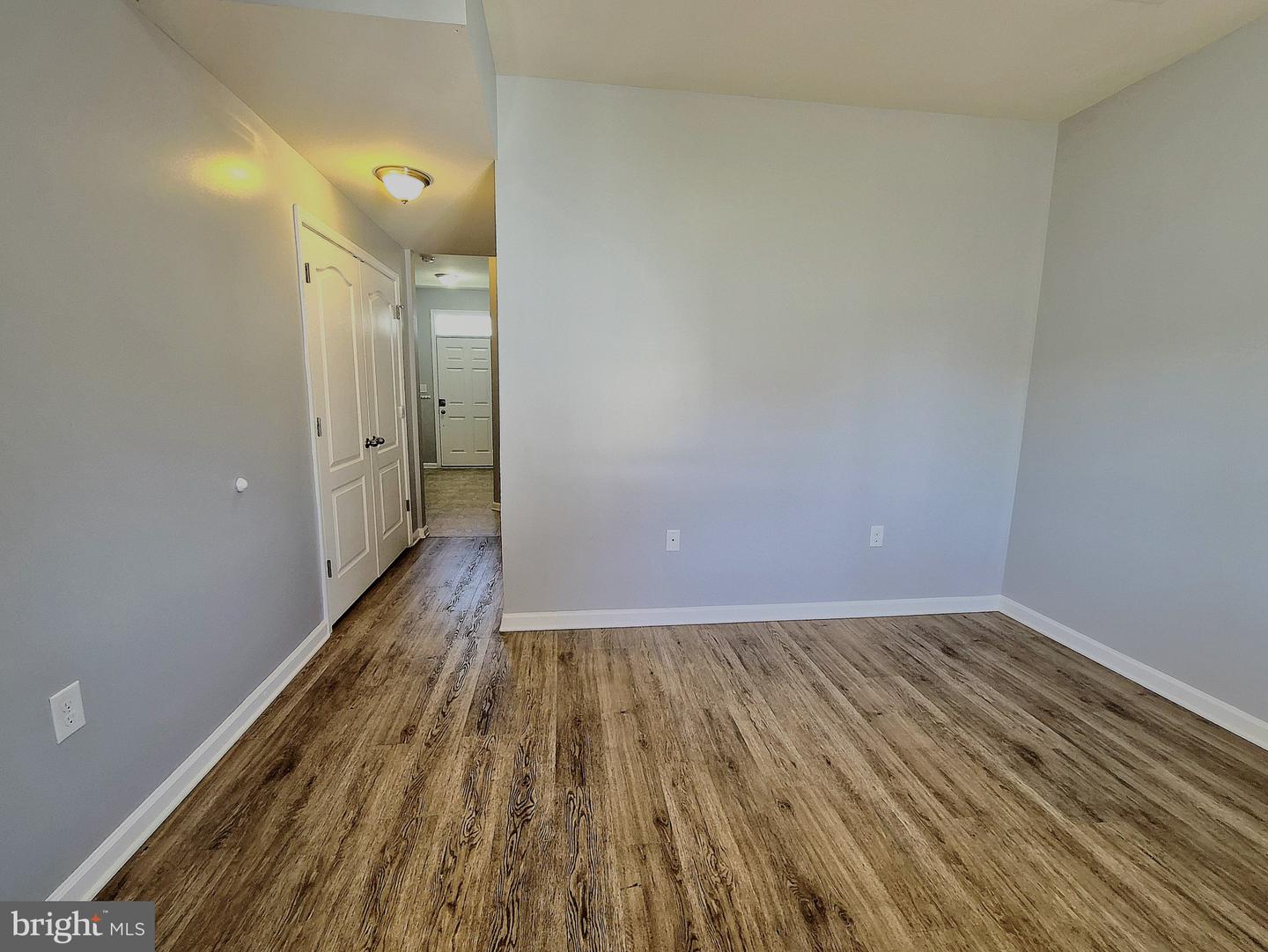 153 Kensington Ter Property Photo 22