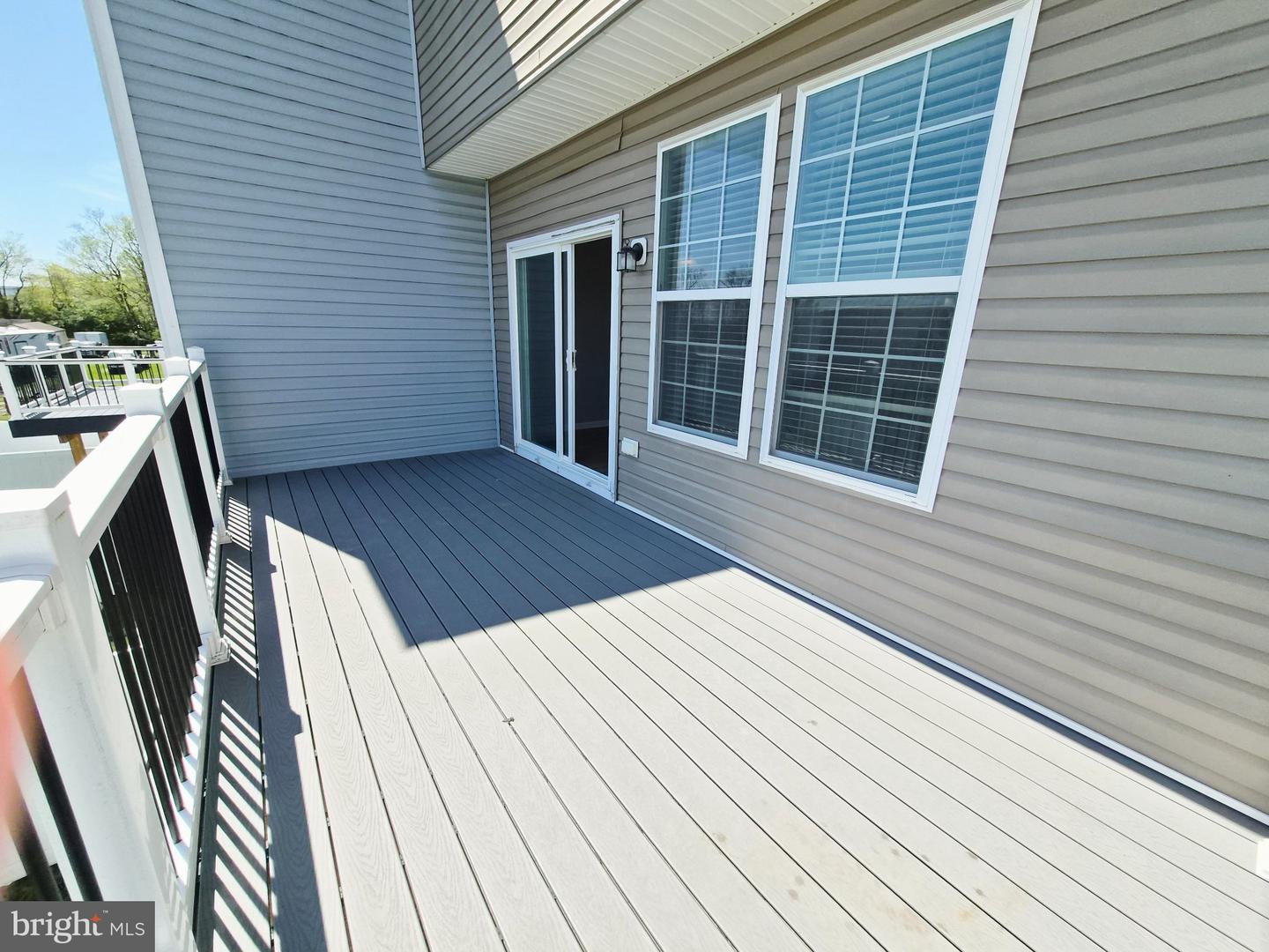 153 Kensington Ter Property Photo 25