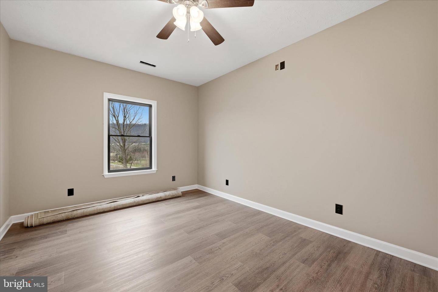 12 Bluebell Way Property Photo 22