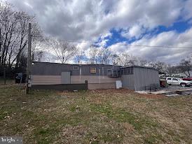 370 Property Photo 1