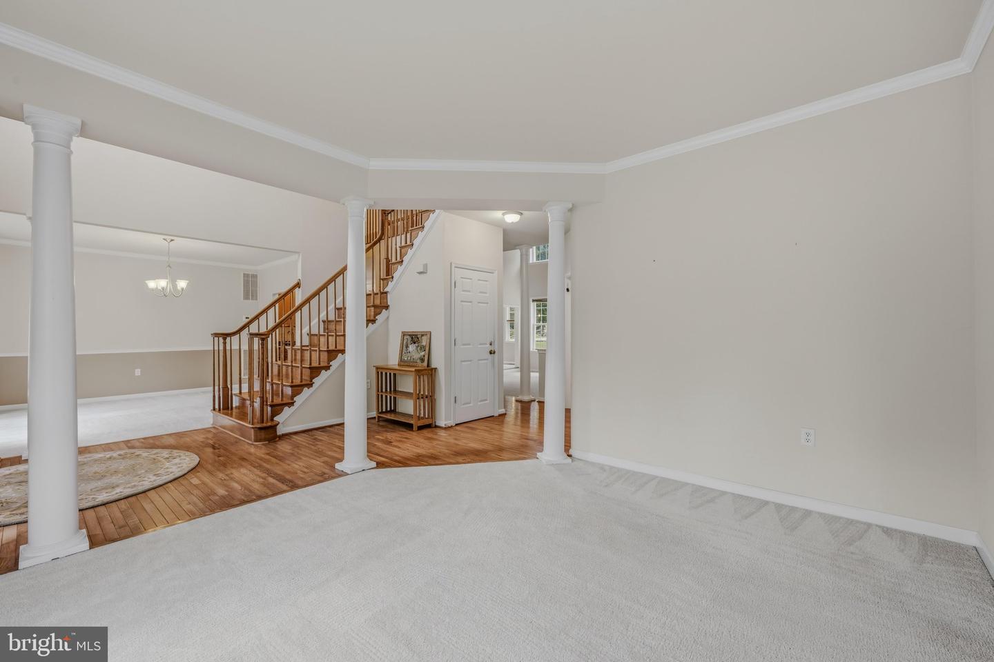 10 Cardiff Ct Property Photo 11