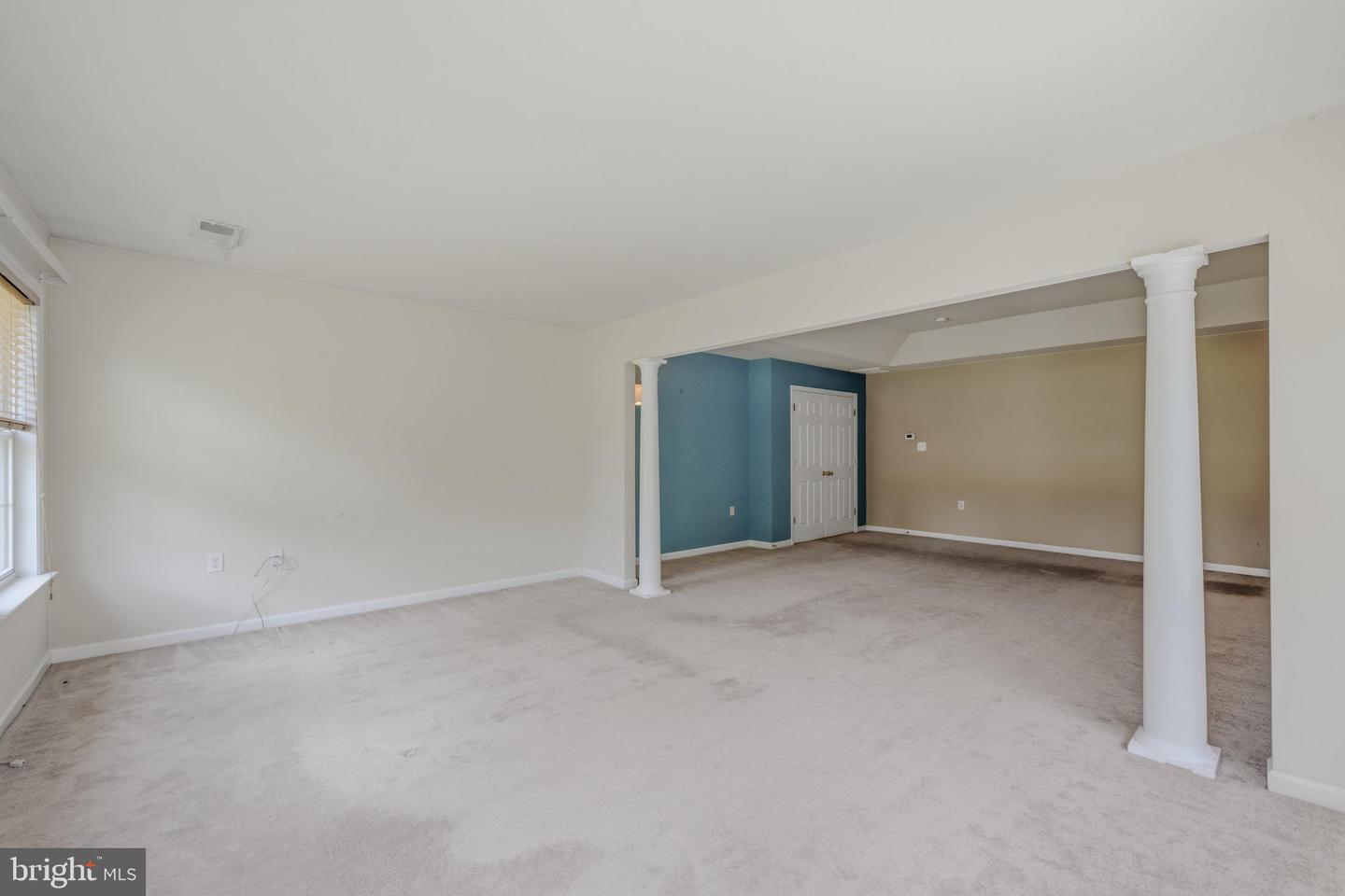 10 Cardiff Ct Property Photo 38