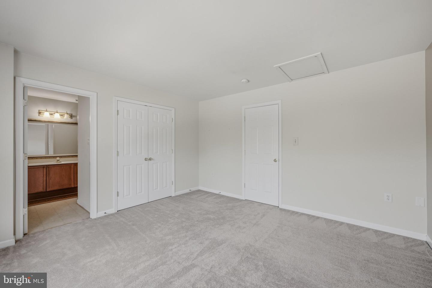 10 Cardiff Ct Property Photo 44