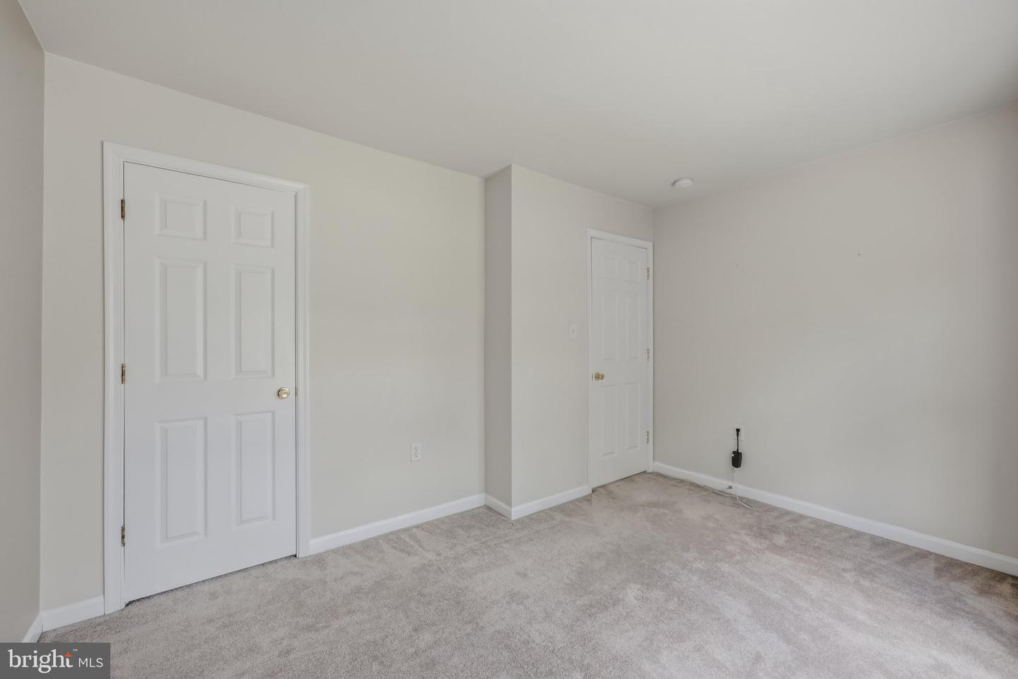 10 Cardiff Ct Property Photo 47