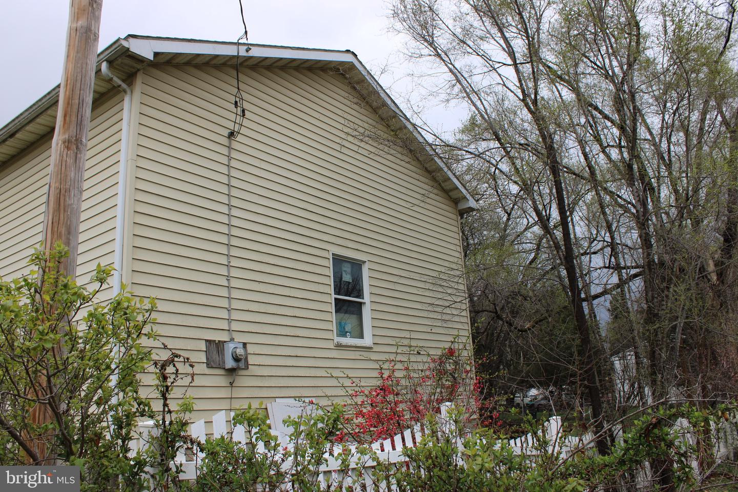 10123 Winchester Ave Property Photo 11