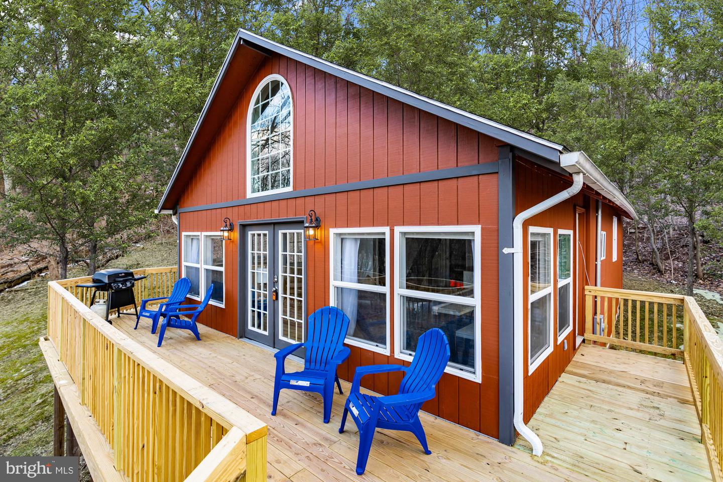 221 Dewdrop Ln Property Photo 14