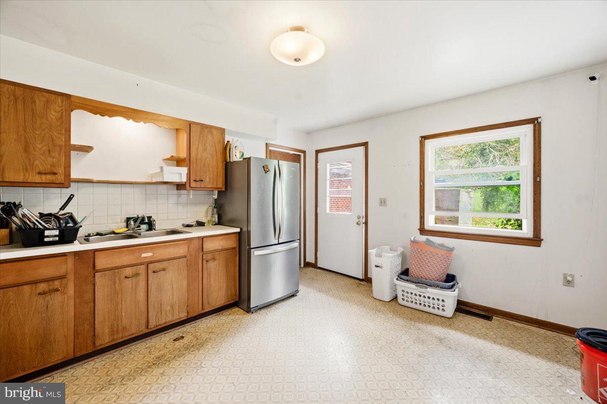602 S Raleigh St Property Photo 15
