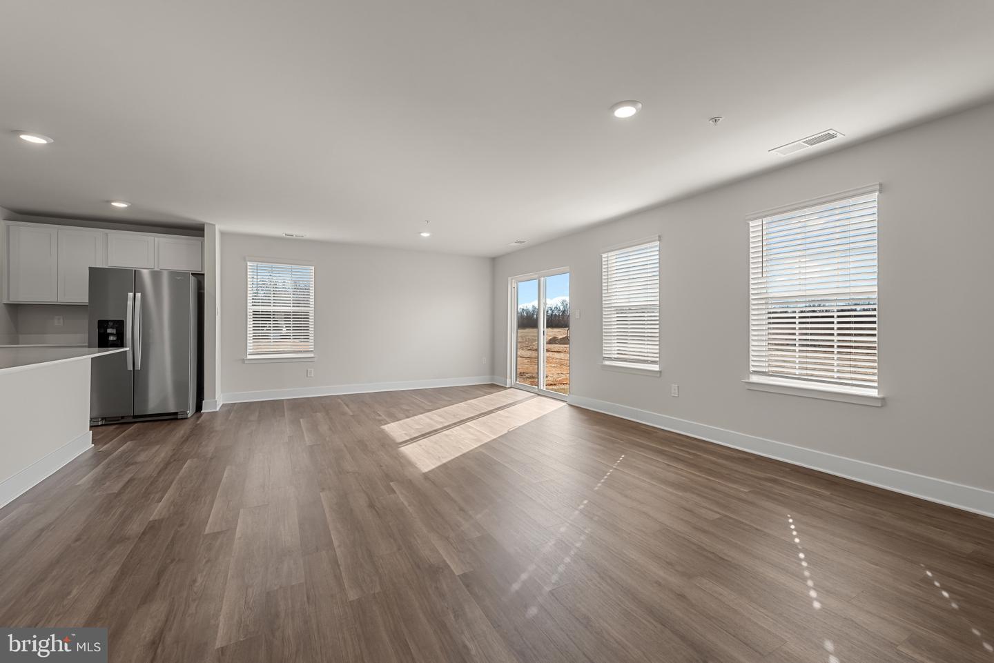 290 Peking Ln Property Photo 20