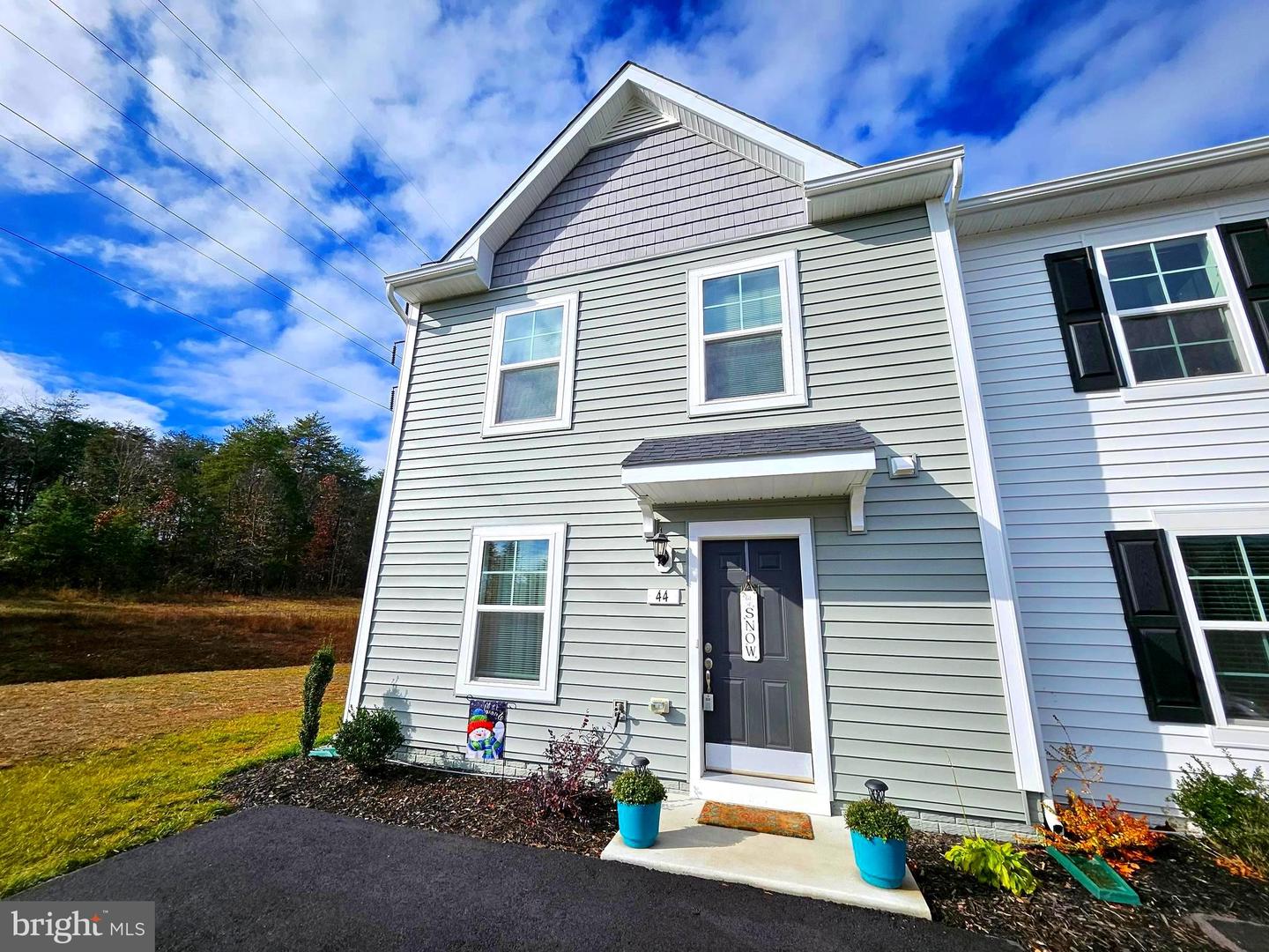 44 Scrub Pine Ct Property Photo 1