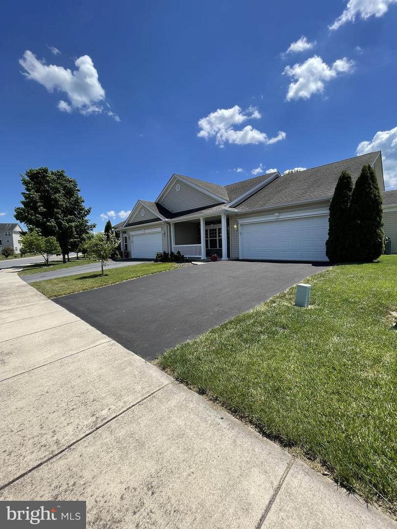 56 Casteel Dr Property Photo 1