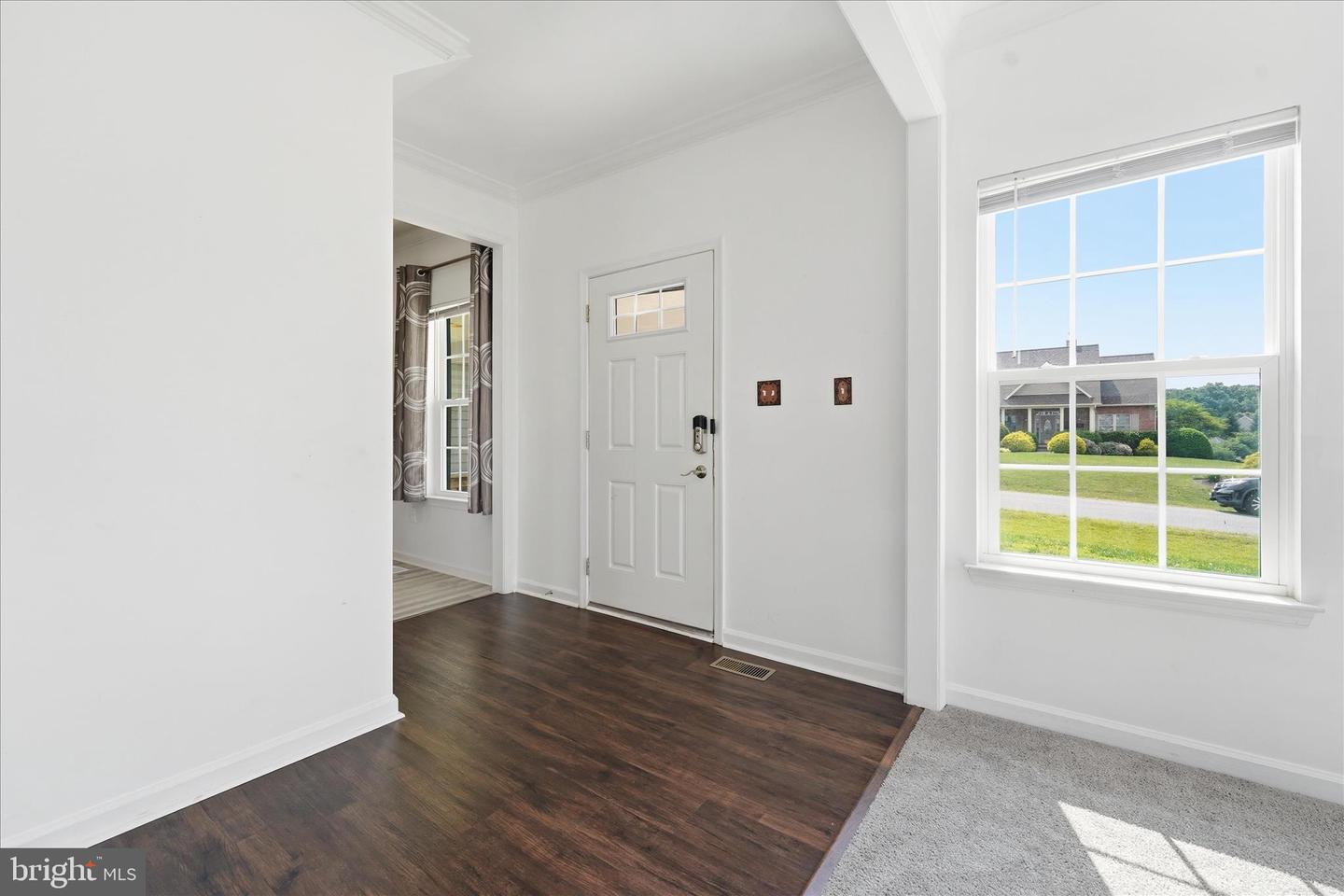 21 Whirlpool Way Property Photo 7