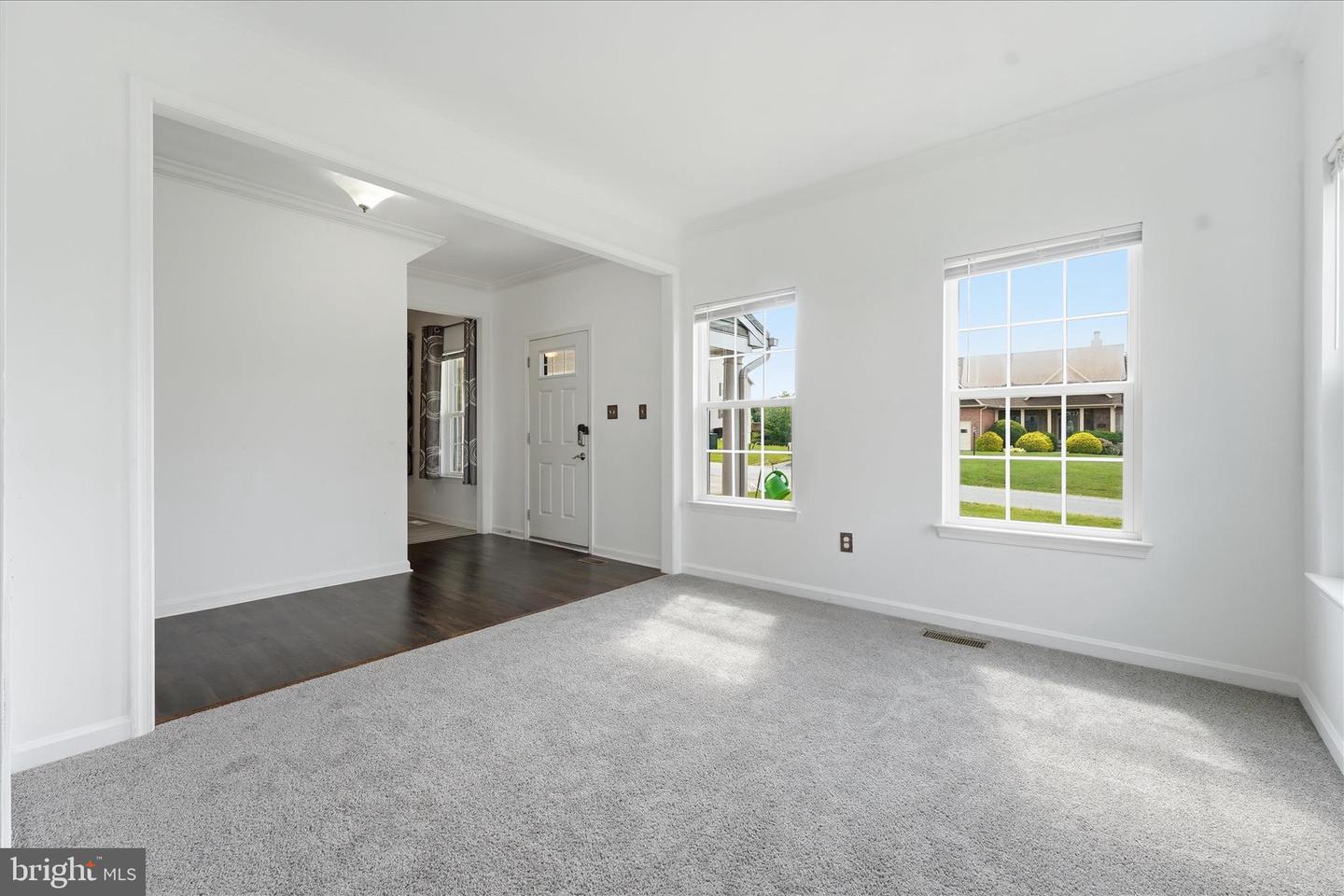 21 Whirlpool Way Property Photo 8