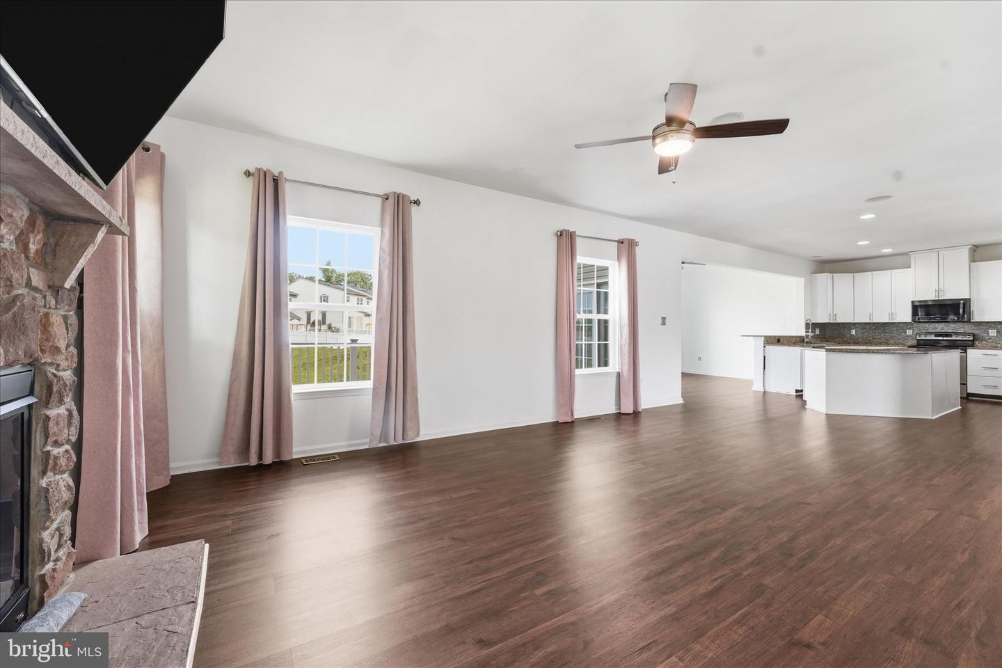 21 Whirlpool Way Property Photo 10