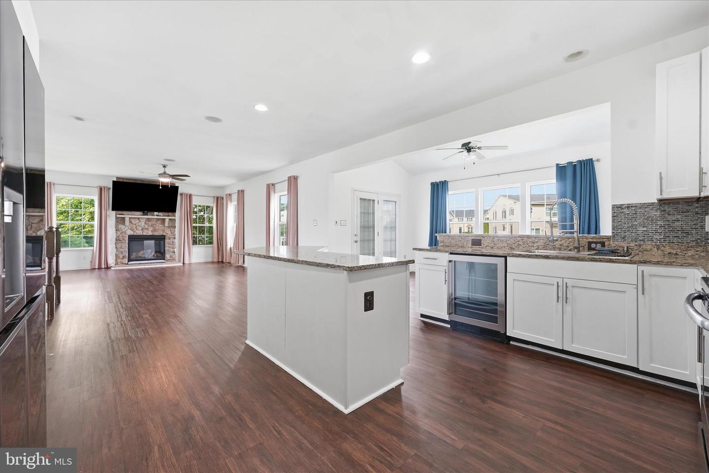 21 Whirlpool Way Property Photo 14