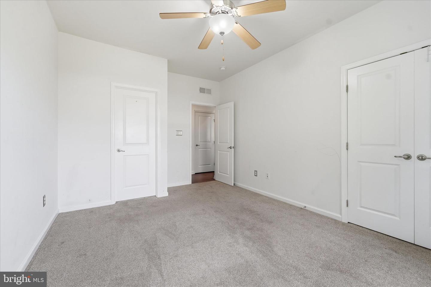 21 Whirlpool Way Property Photo 18