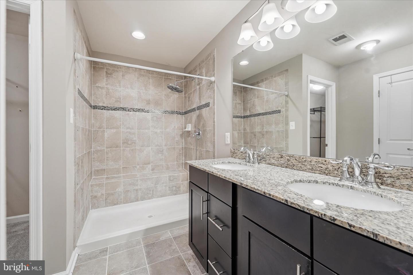21 Whirlpool Way Property Photo 25
