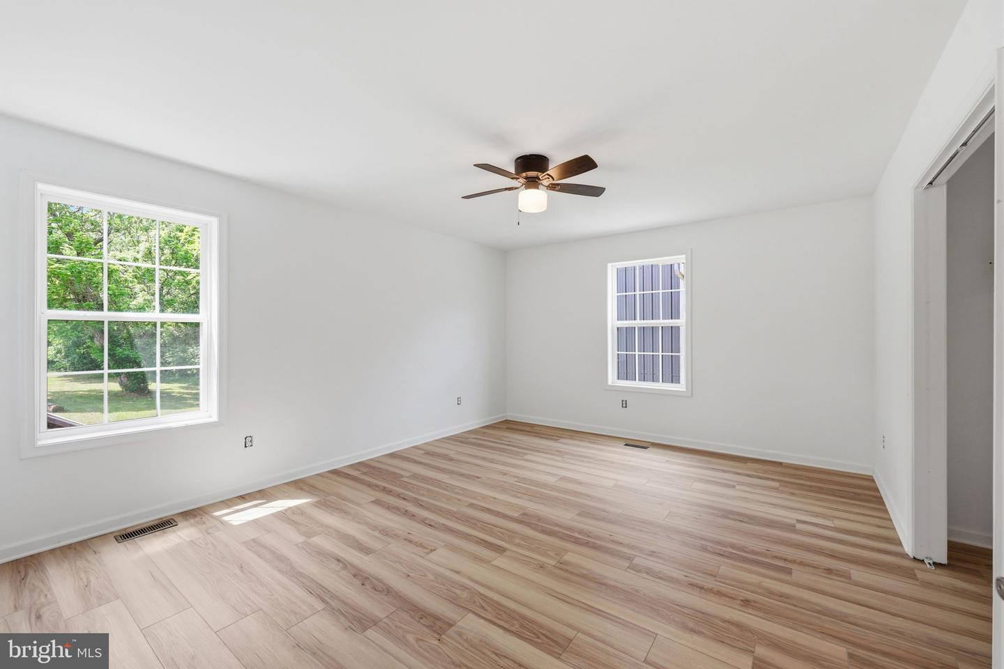 8757 Hedgesville Rd Property Photo 35