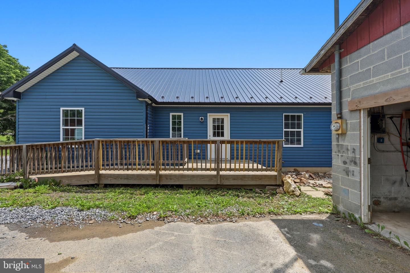 8757 Hedgesville Rd Property Photo 37