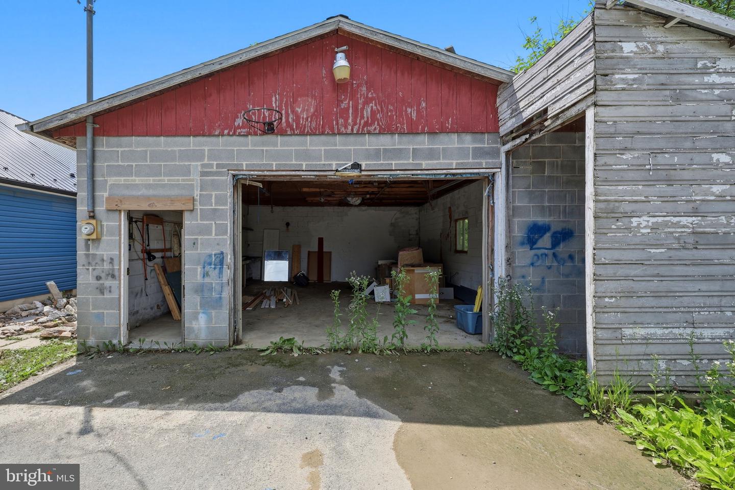8757 Hedgesville Rd Property Photo 38