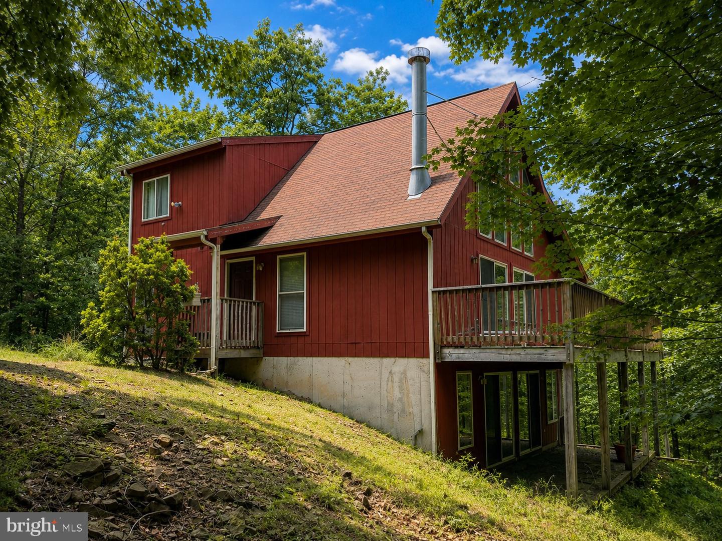 204 TOBOGGAN HILL TRL Property Photo 1