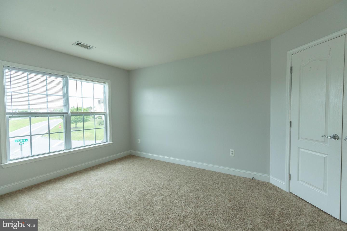 391 Sheerer Dr Property Photo 40