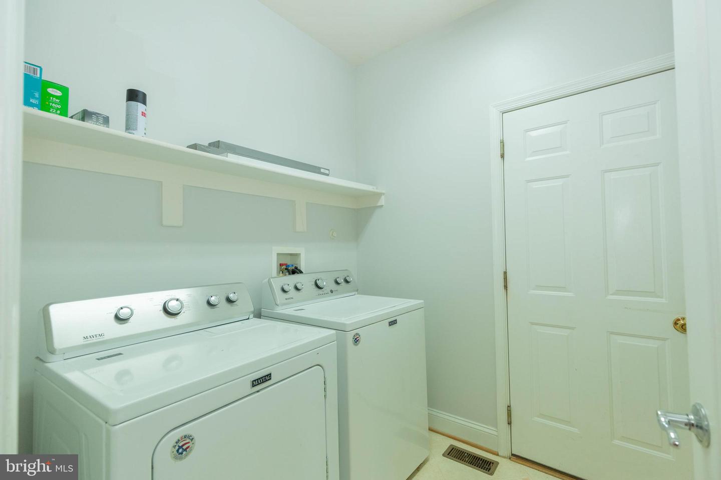 391 Sheerer Dr Property Photo 43