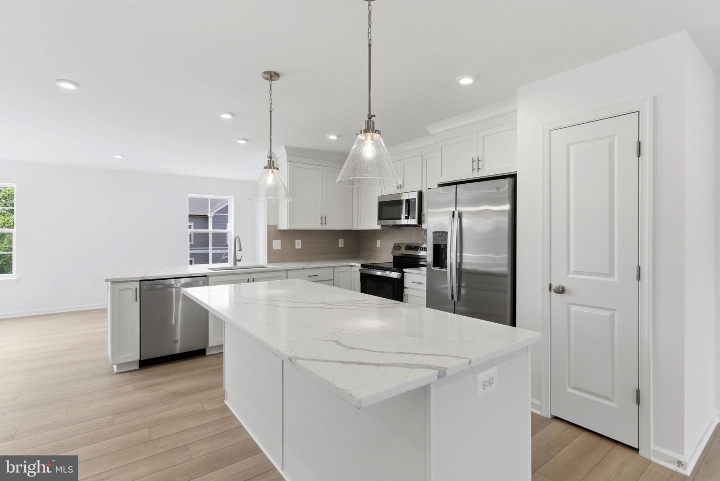 123 Grayling Rd Property Photo 1