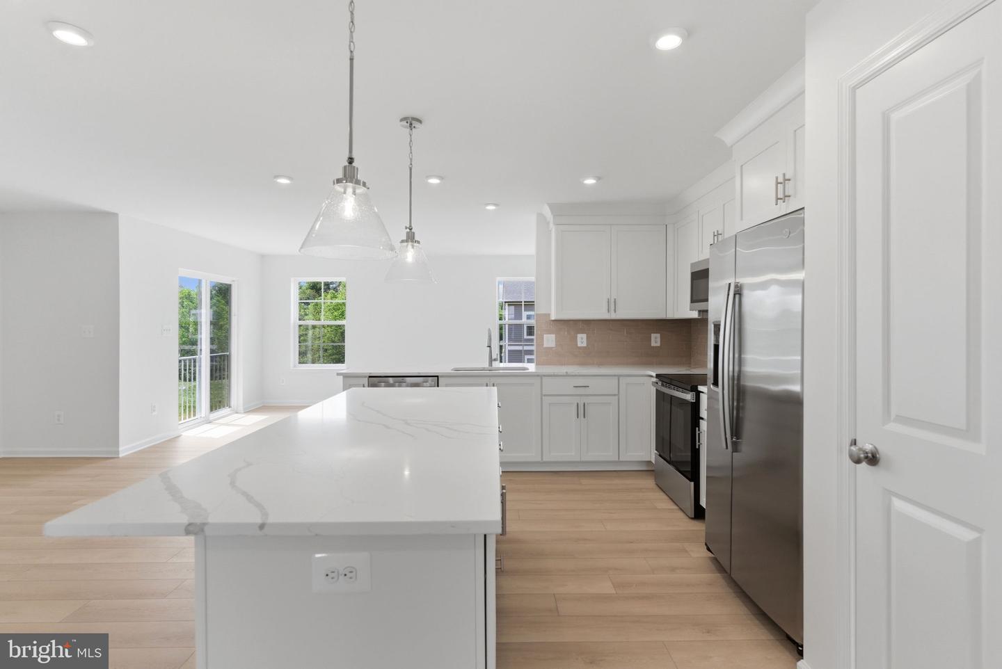 123 Grayling Rd Property Photo 3