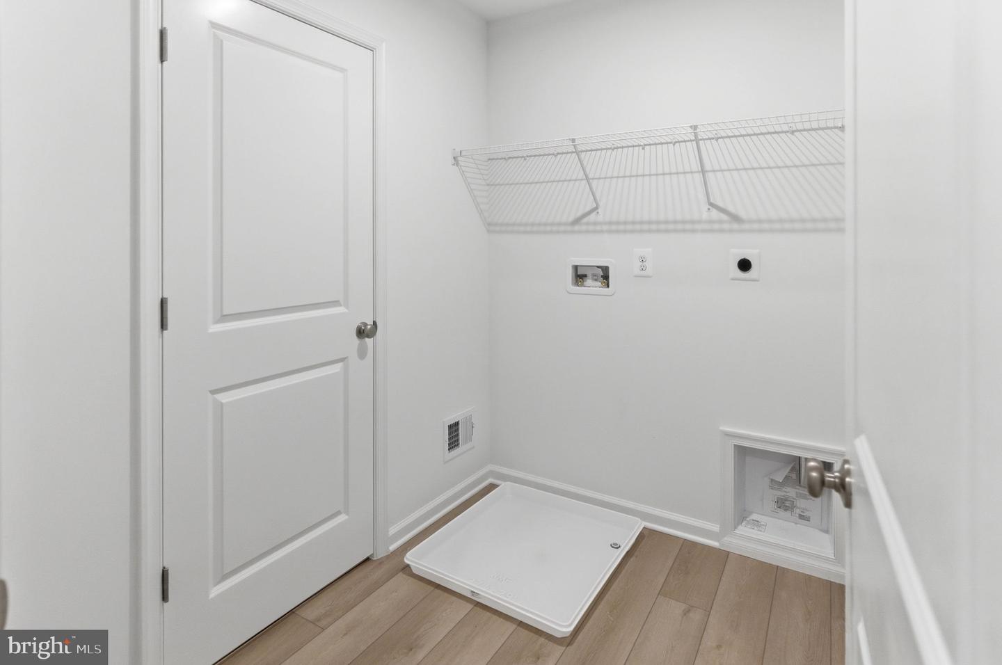 123 Grayling Rd Property Photo 34
