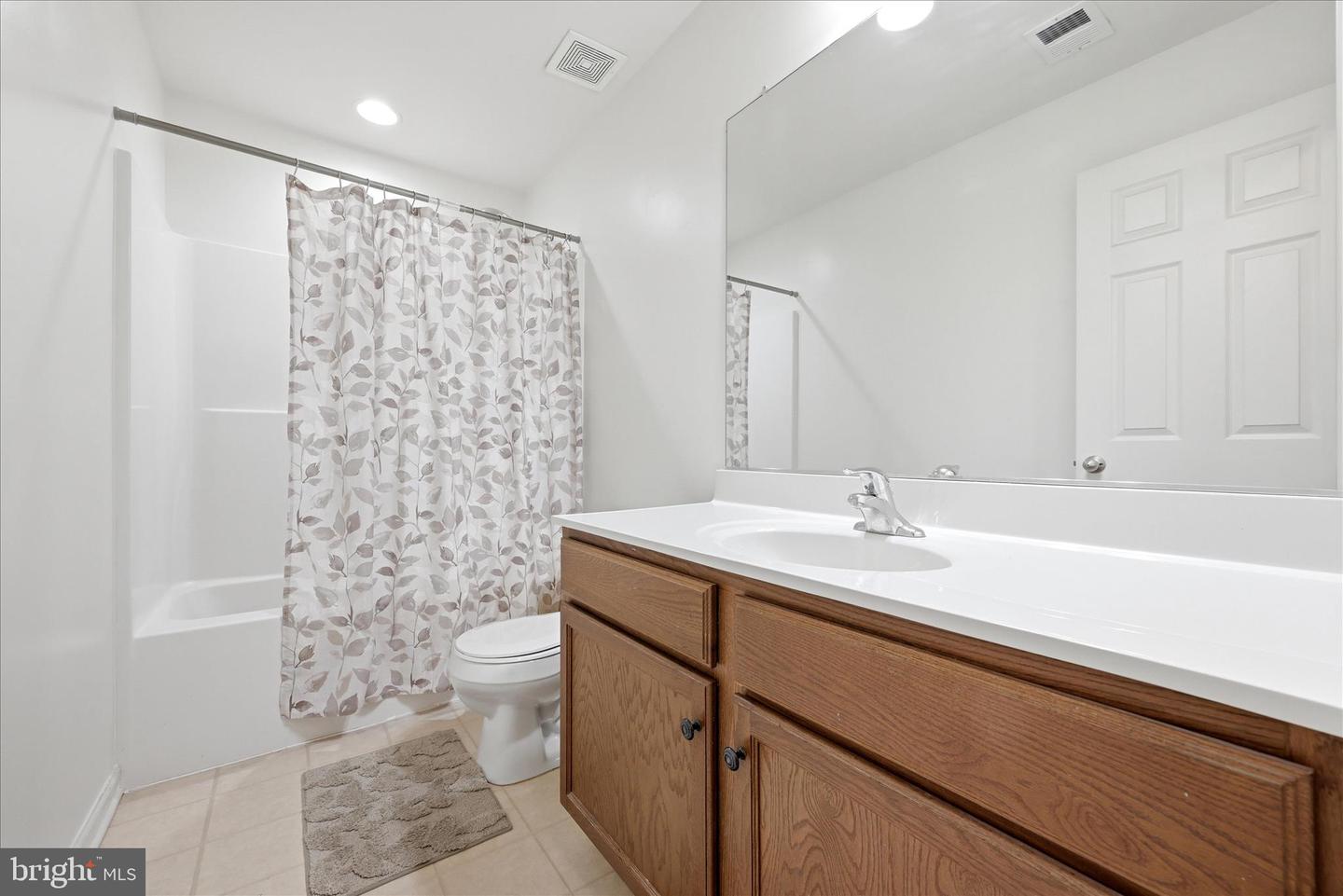 116 Celadon Ct Property Photo 33