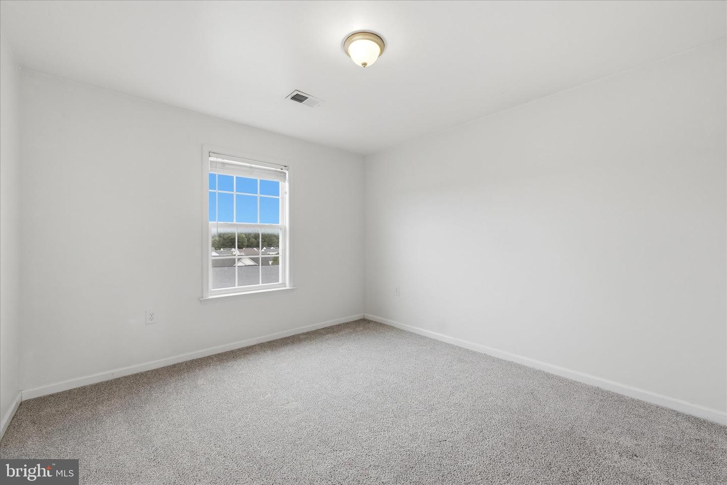 116 Celadon Ct Property Photo 34