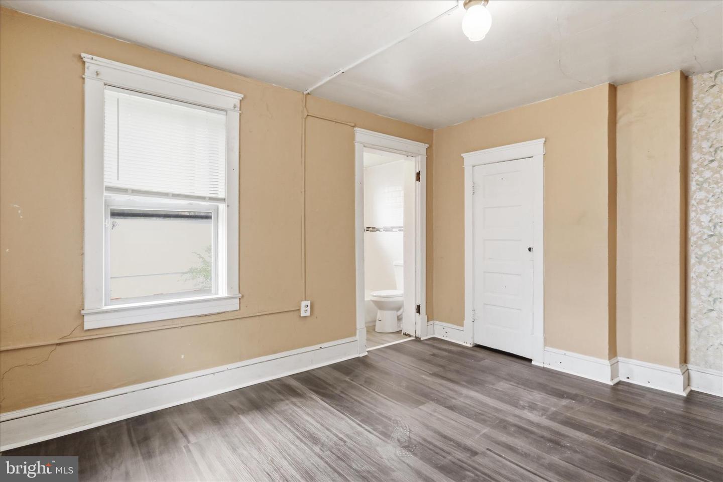224 N Spring St Property Photo 20