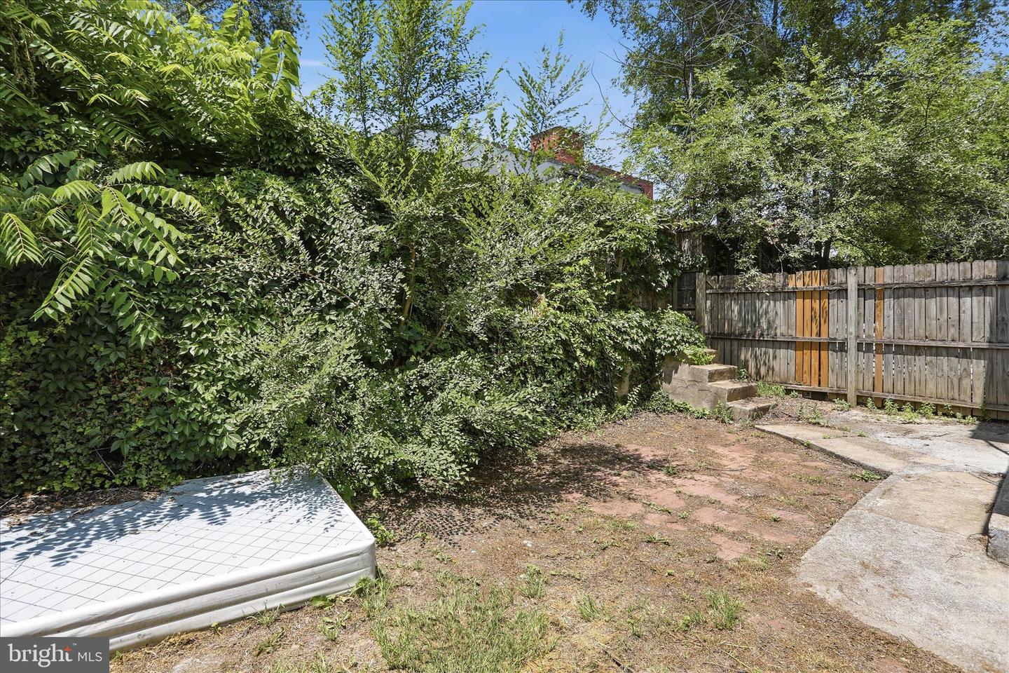 224 N Spring St Property Photo 29