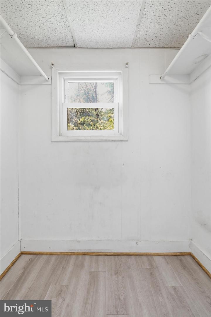 224 N Spring St Property Photo 47